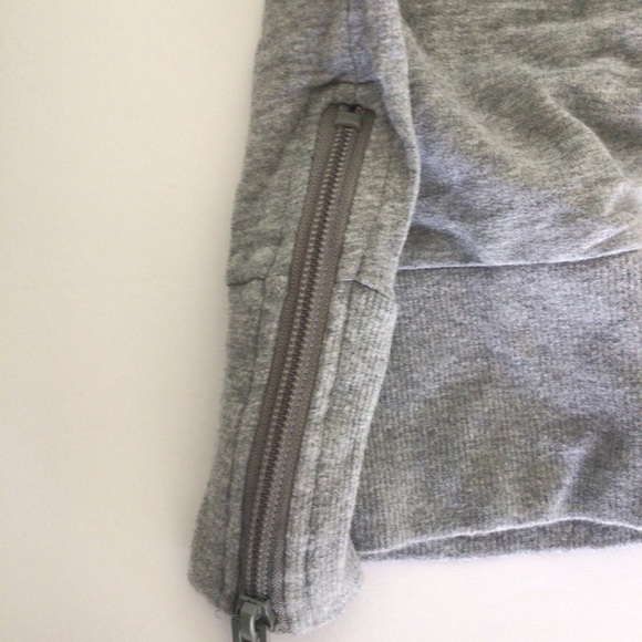 KANGOL CREW NECK RELAXED SWEATSHIRT SIZE MEDIUM - Picture 13 of 16